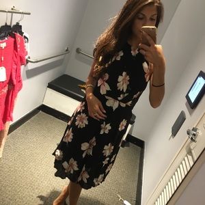 Bloomingdales (Sadie & Sage) Midi Floral Dress- S